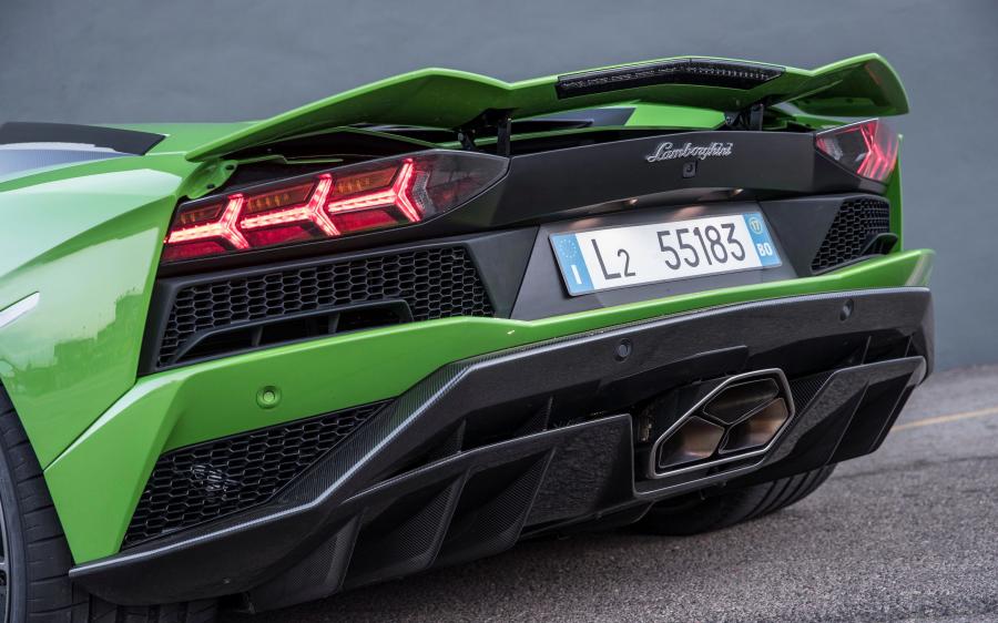 Детали экстерьера Lamborghini Aventador S 2017 года  (WW) (фото 52 из 74)